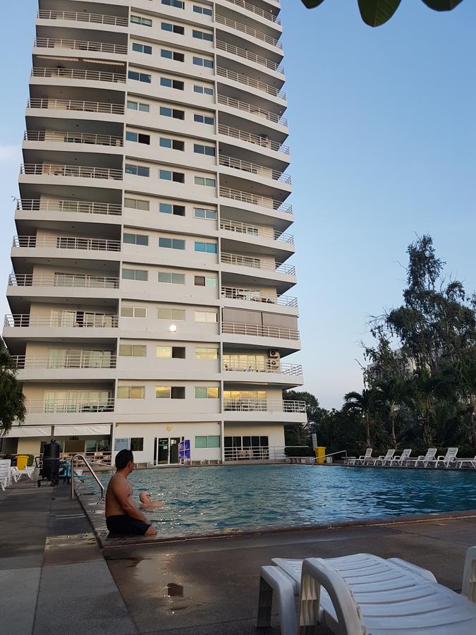 View Talay 6 Pattaya Apartman Kültér fotó